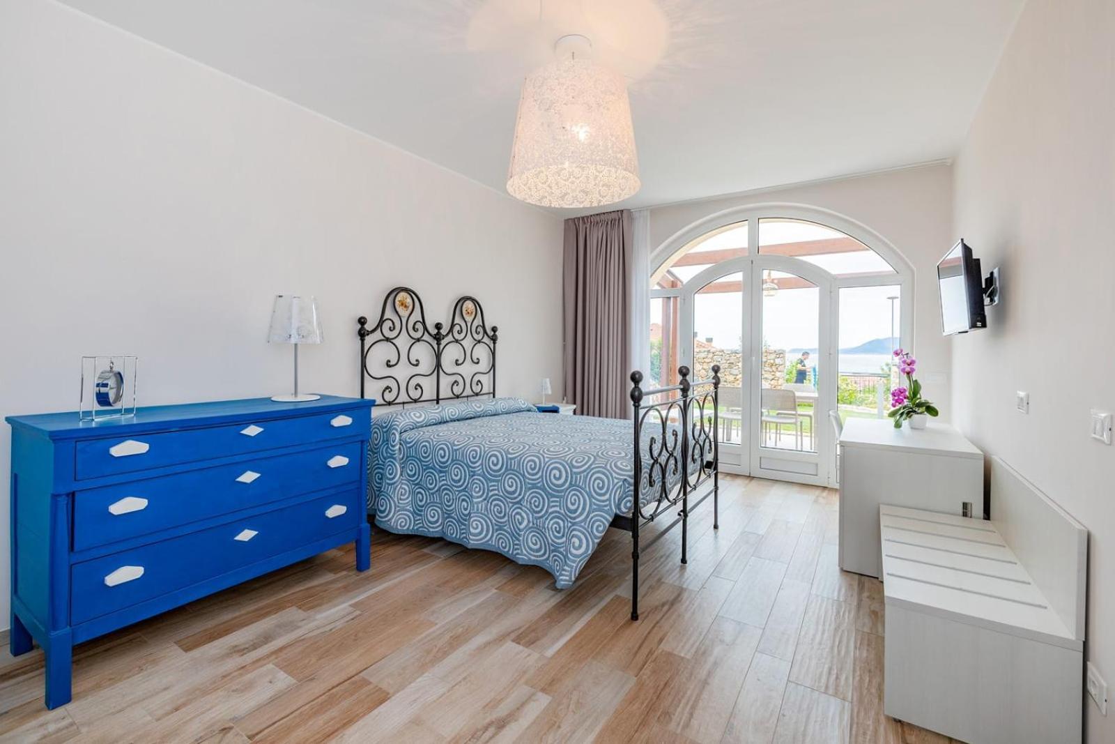 Mirto Blu Bed & Breakfast Borgio Verezzi Ngoại thất bức ảnh